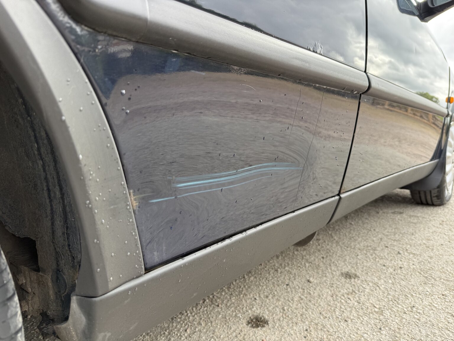 Exteriörbild på 1997 SAAB 900