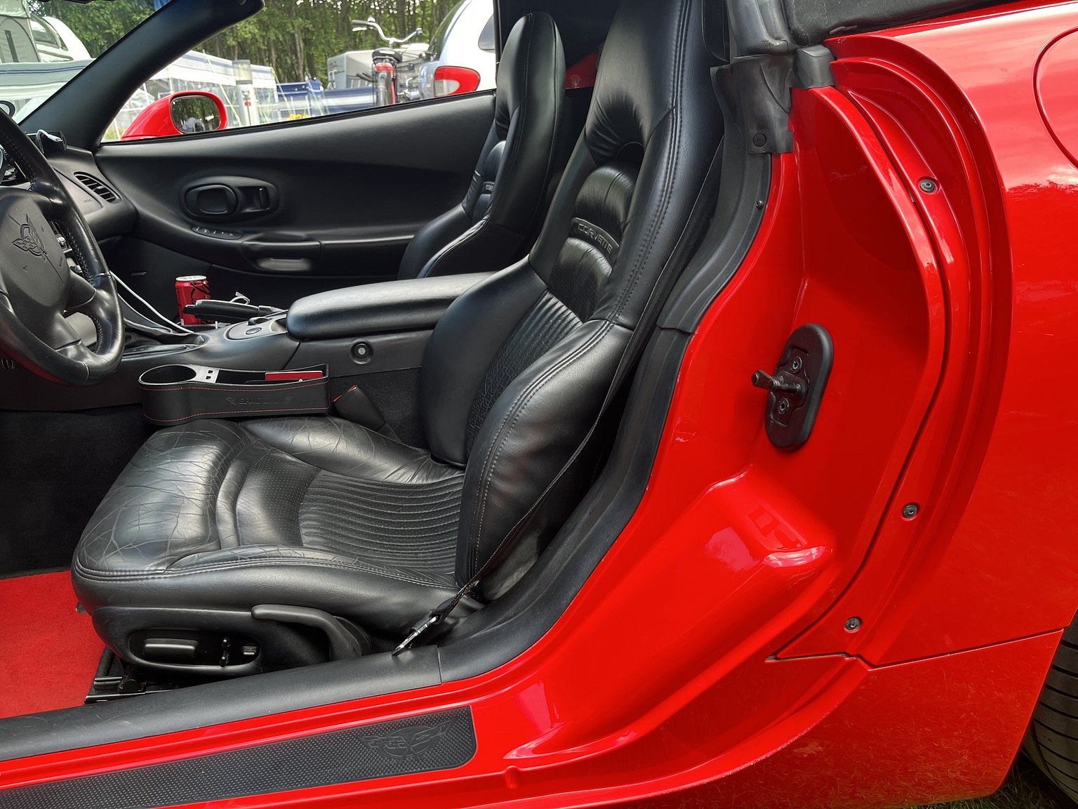 Interior image of 2000 Chevrolet Corvette Cabriolet