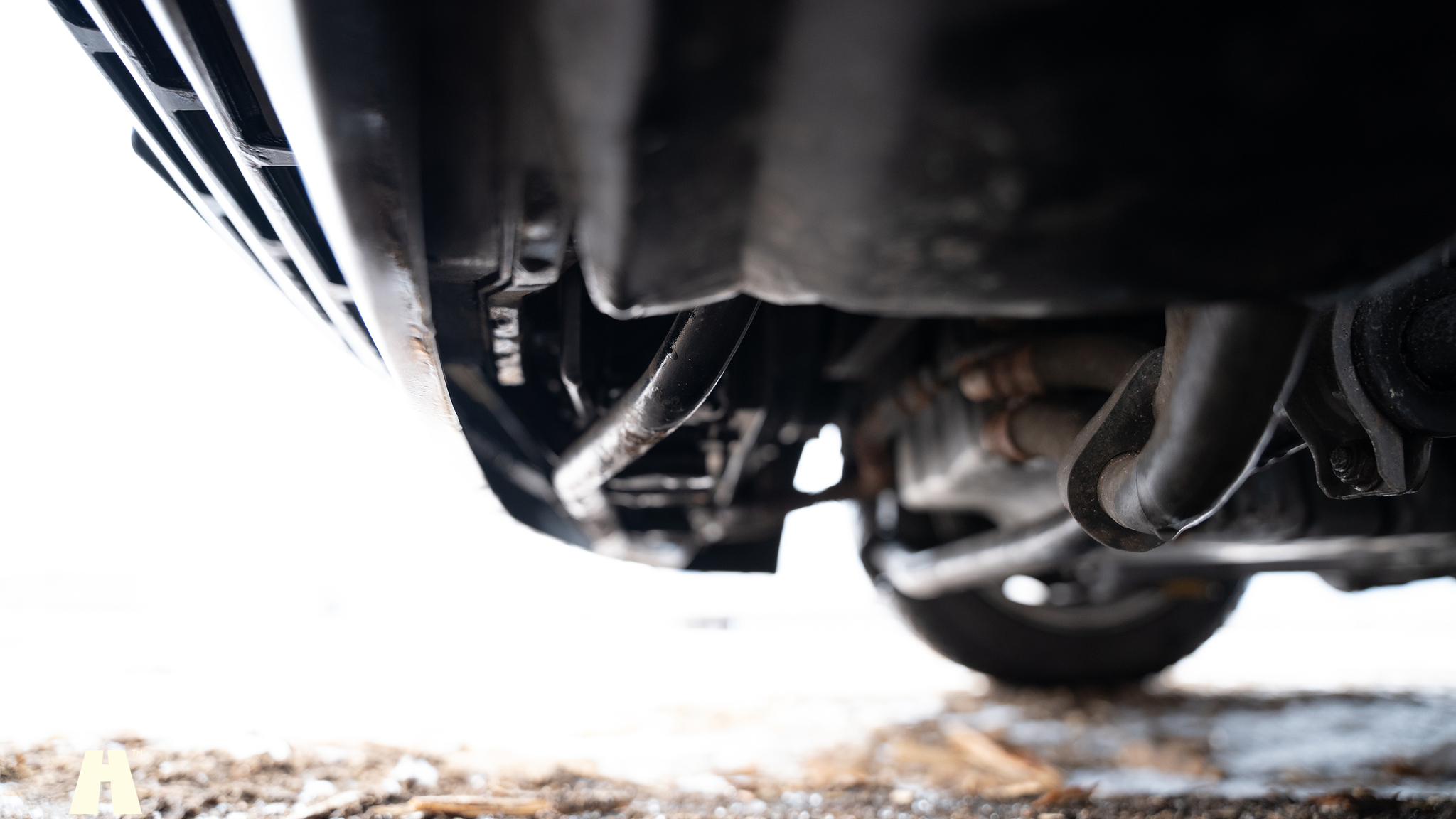 Image of 1990 Mercedes 300 CE-24 mechanics