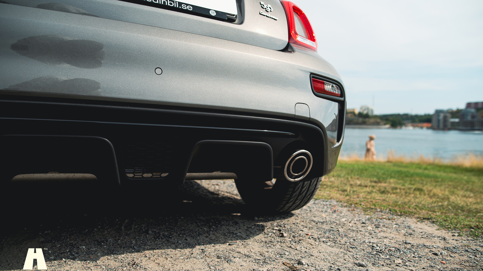 Exteriörbild på 2018 Abarth 595 Turismo CAB