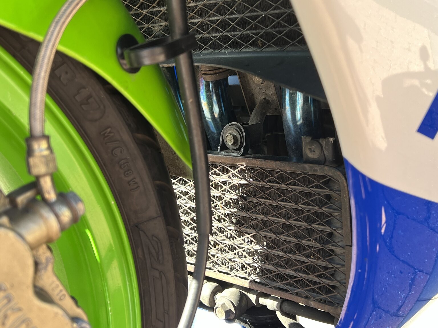 Image of 1989 Kawasaki ZXR 750 H1 mechanics (14)