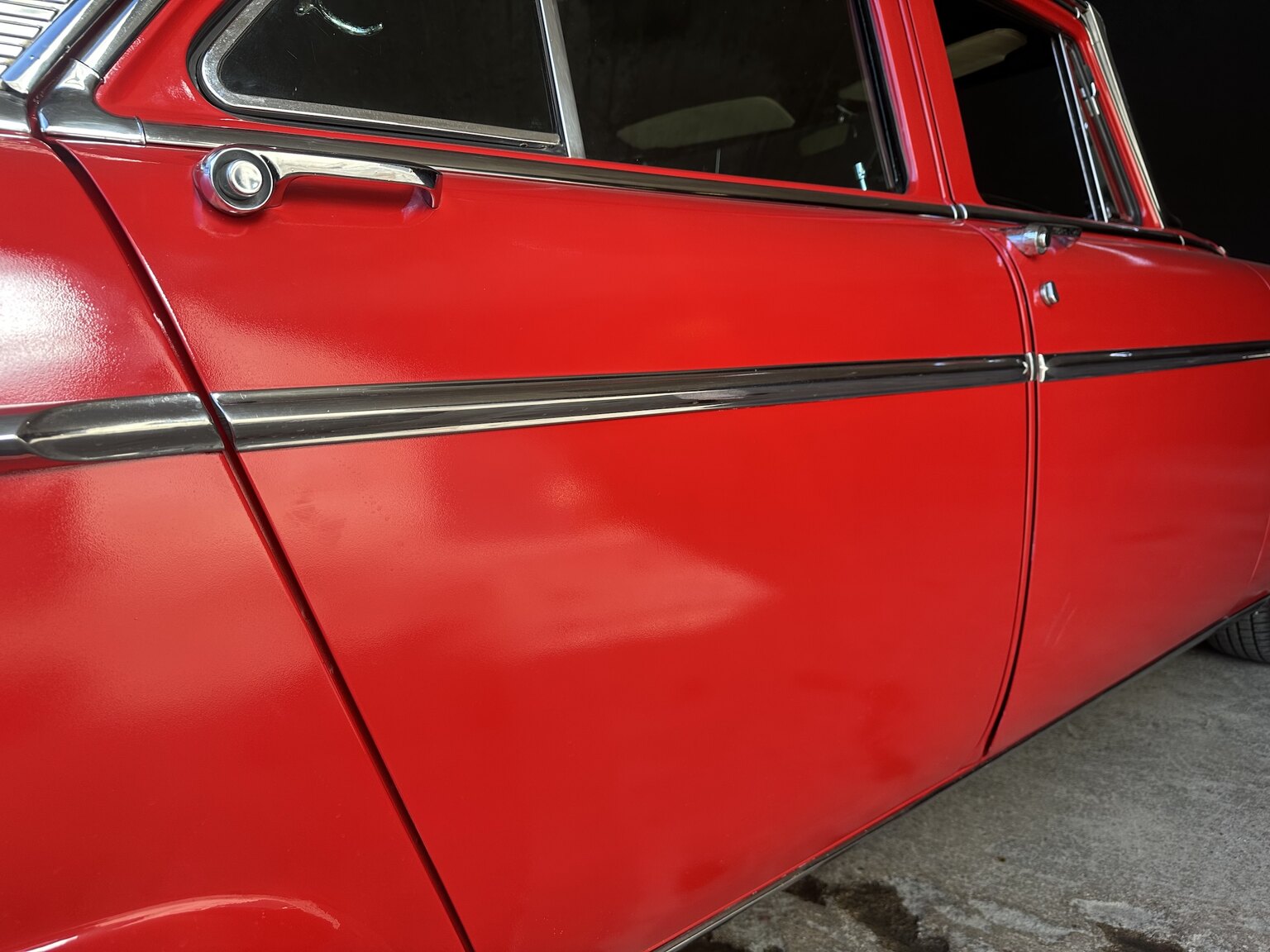 Exteriörbild på 1955 Dodge Custom Royal Sedan HEMI