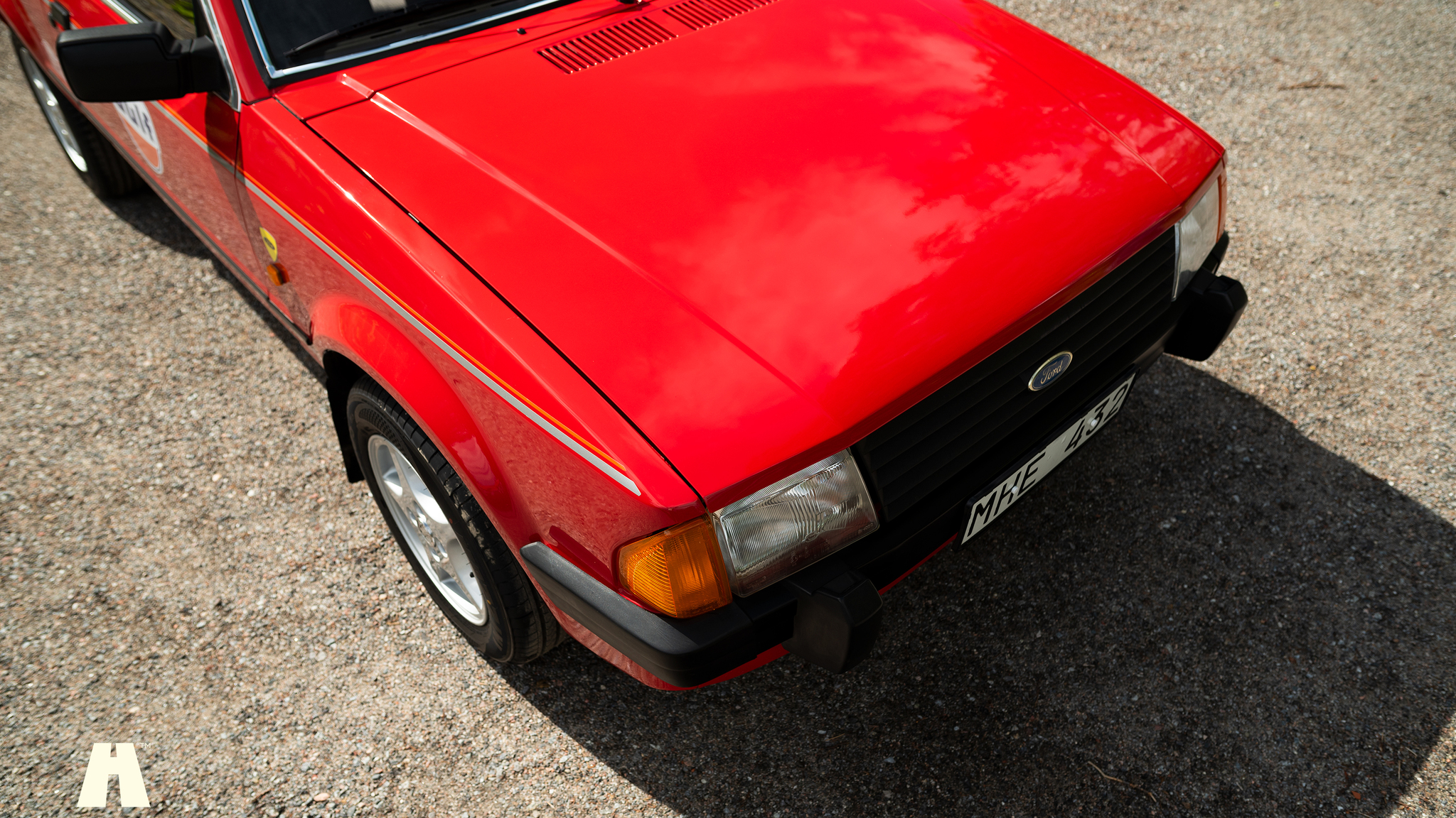 Exteriörbild på 1986 Ford Escort 1.6 Hatchback 3-door  (10)