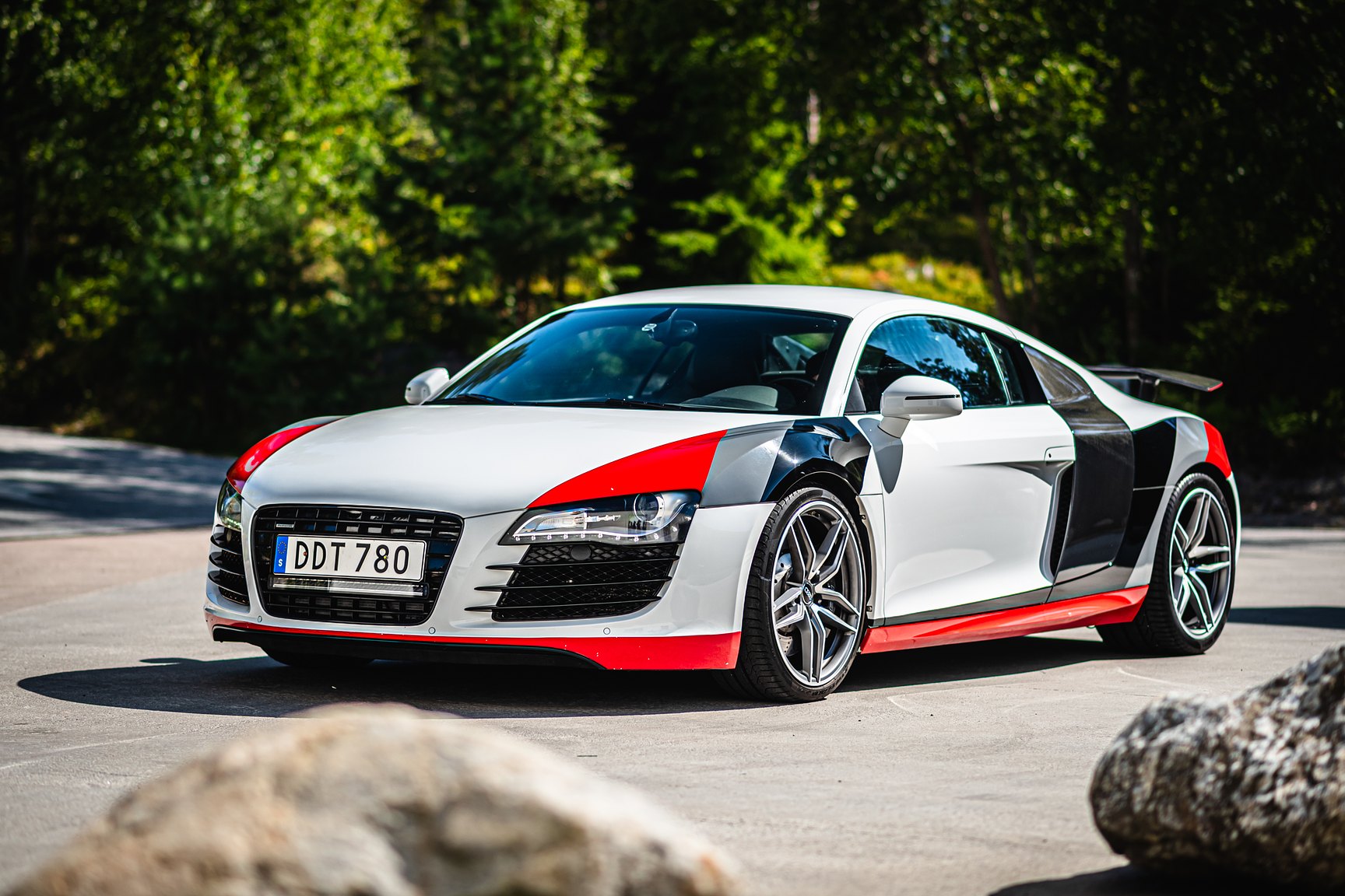 Exterior image of 2008 Audi R8 4.2 V8 Turbo Manuell