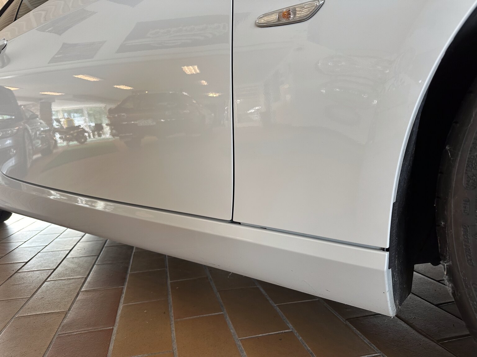 Exterior image of 2012 ALPINA B3 GT3 Switch-Tronic