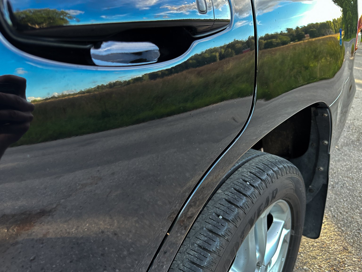 Exterior image of 2008 Toyota Land Cruiser 4.5 4WD V8