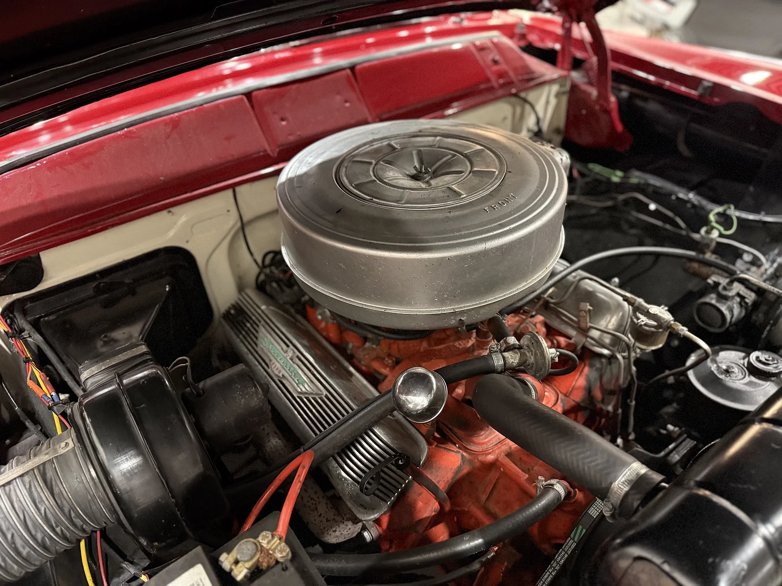 Image of 1956 Ford Fairlane Sunliner V8 5.1 (14) mechanics