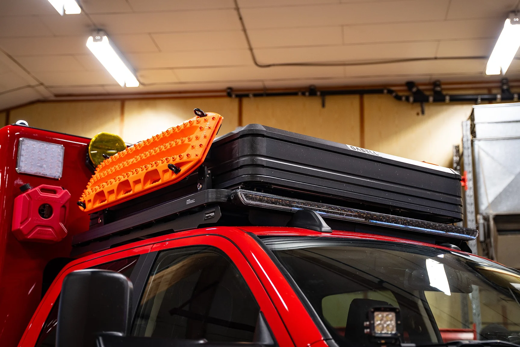 Exteriörbild på 2020 Dodge Ram 2500 Overland (15)