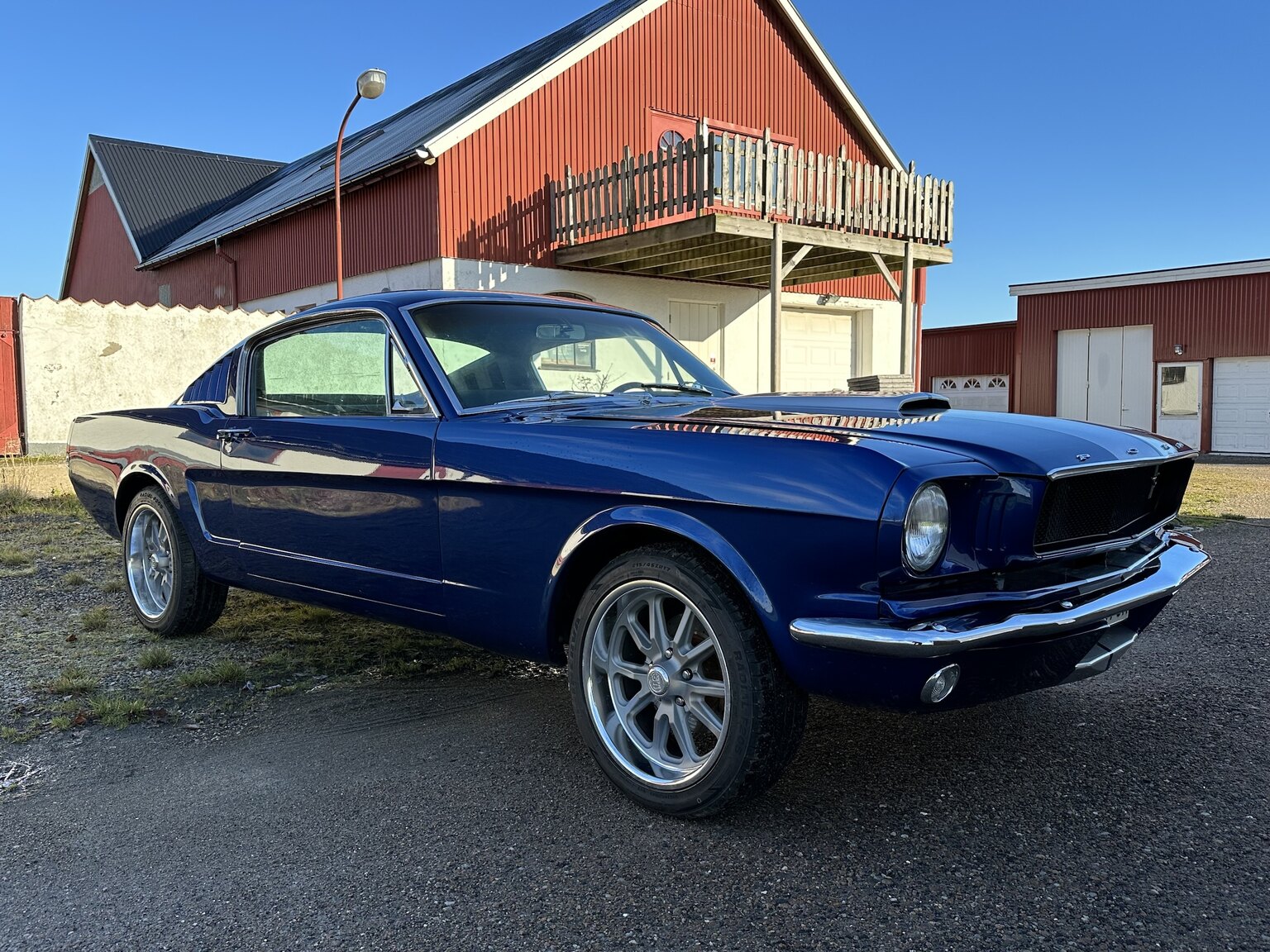 Aussenfoto 1965 Ford Mustang Fastback 351W (37)