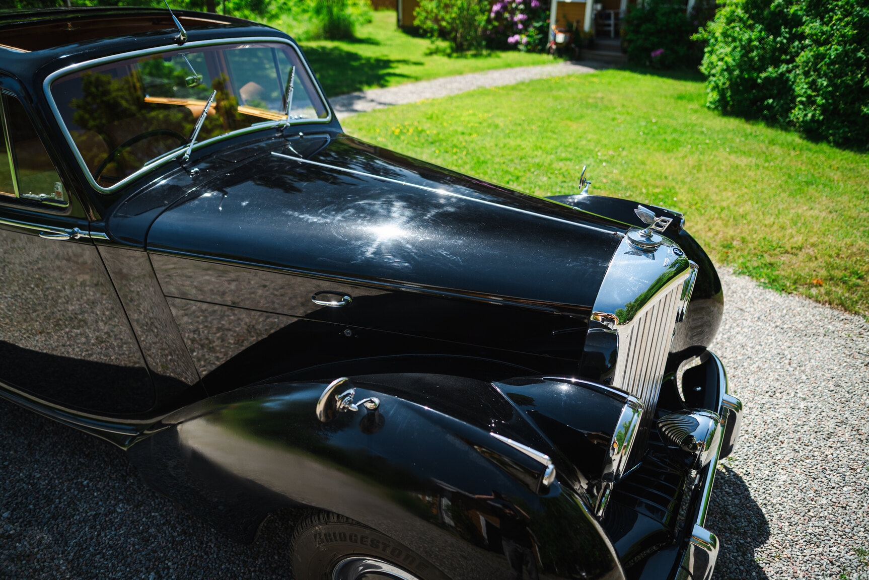 Exterior image of 1950 Bentley 4 1/4 Litre