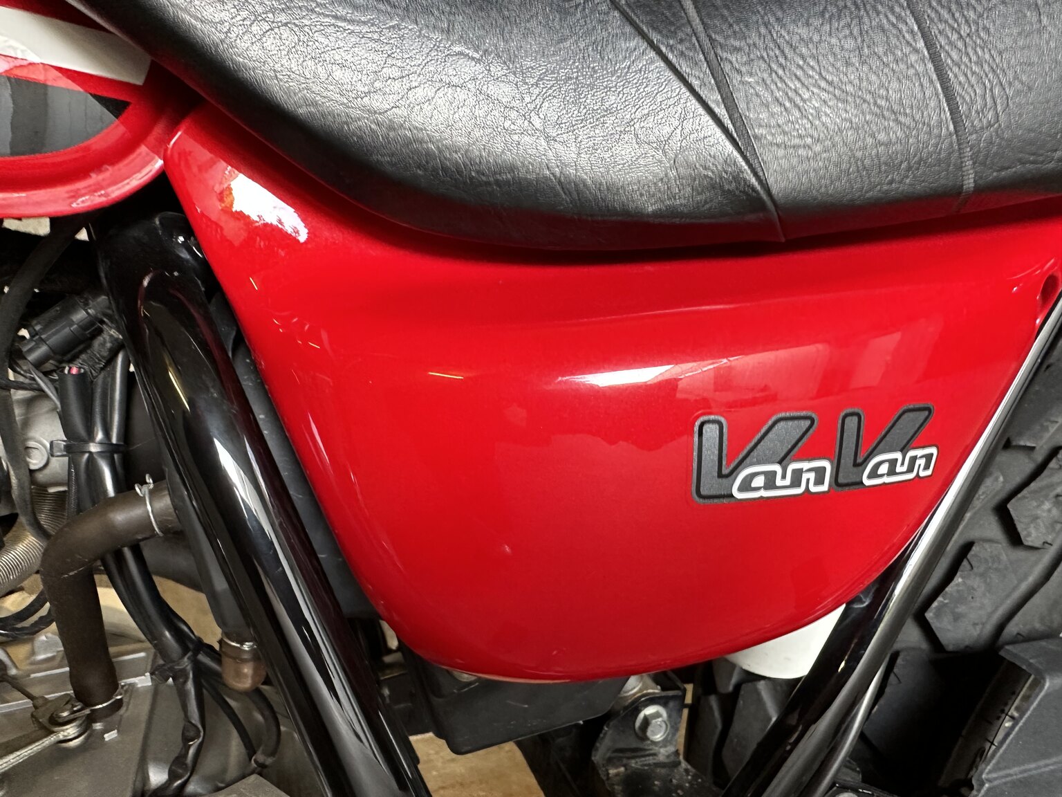 Exteriörbild på 2013 Suzuki RV125 Van Van