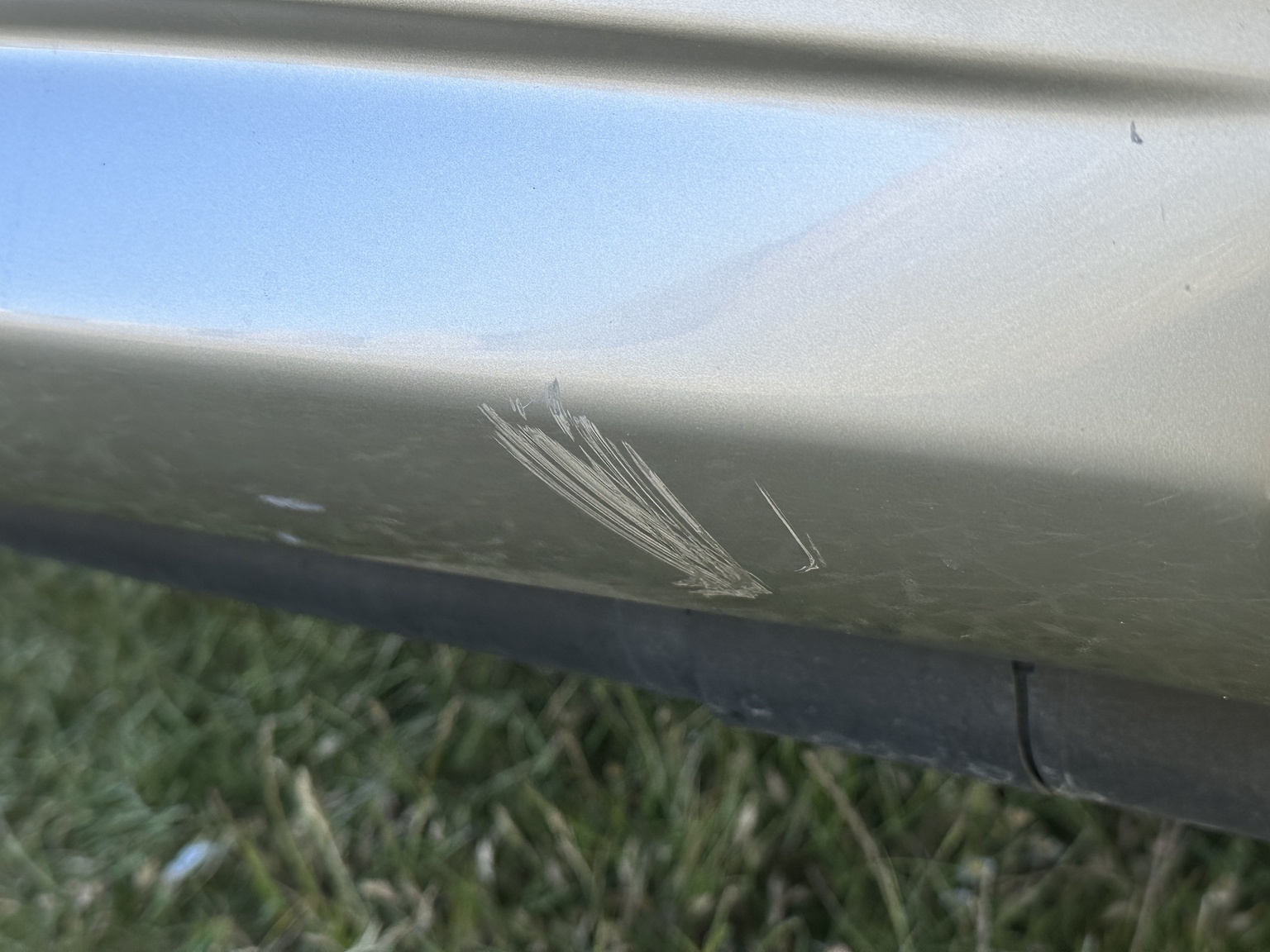 Exterior image of 2002 Mercedes SL 500 (63)