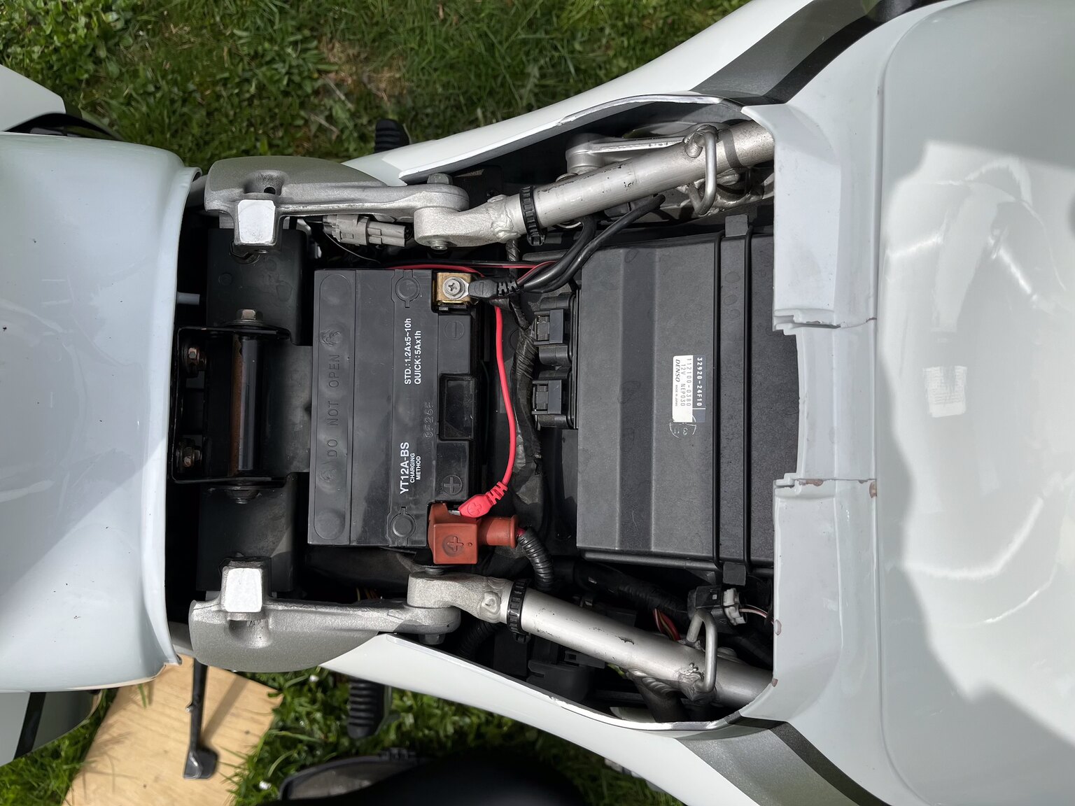 Exteriörbild på 1999 Suzuki GSX1300R Hayabusa