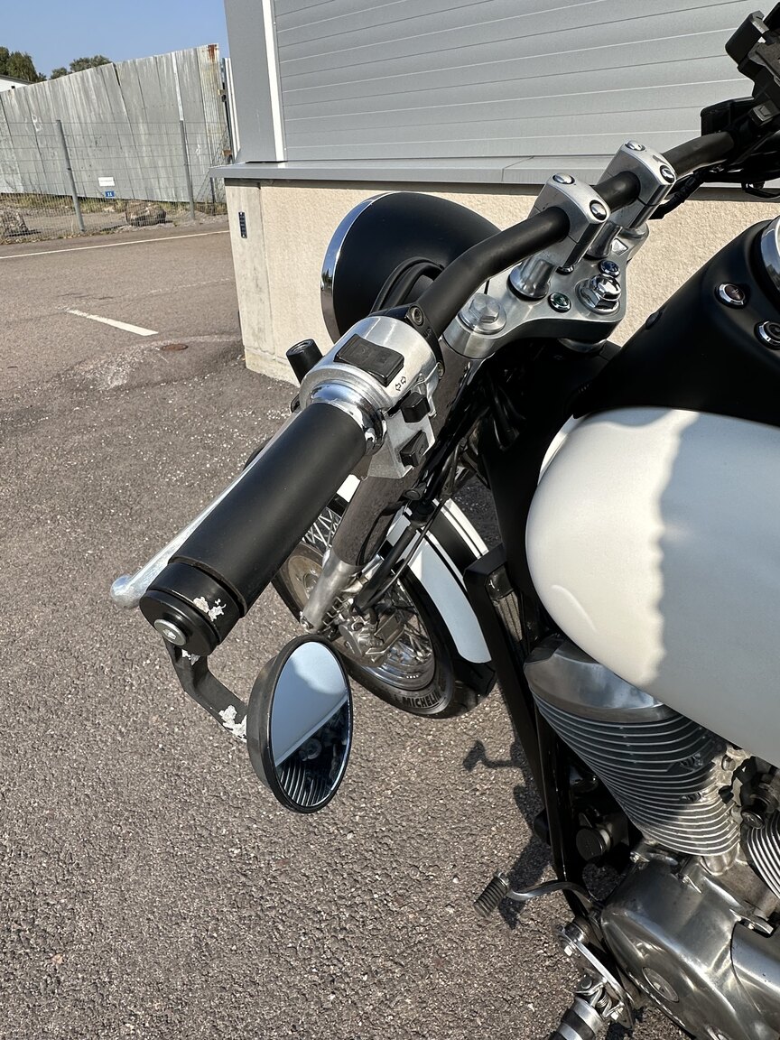 Exteriörbild på 2002 Honda Powersports VT750C Shadow