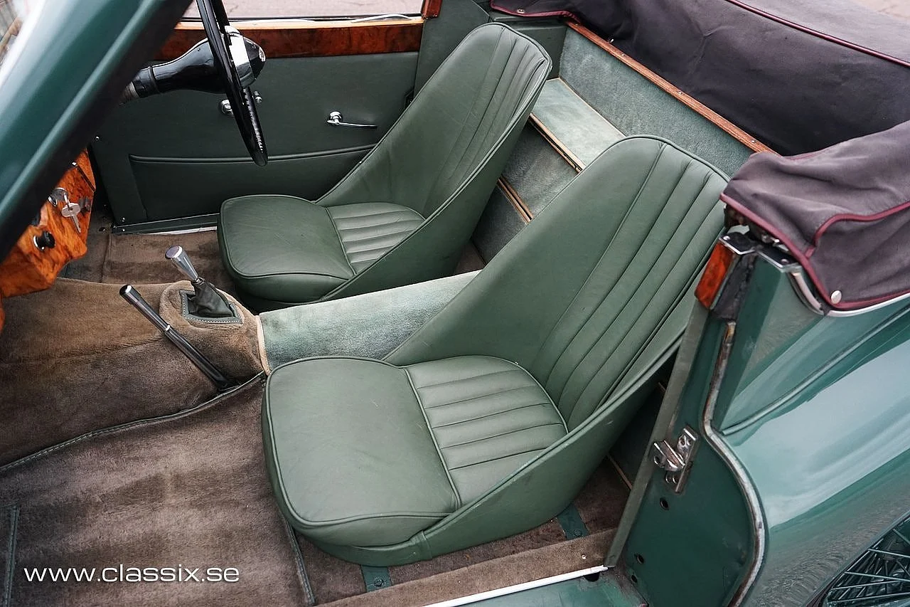 Bild von 1954 Jaguar XK120 (10)