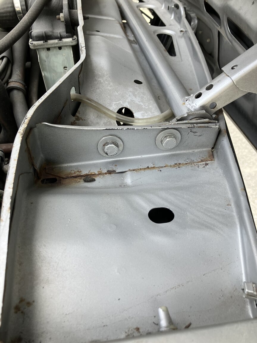 Image of 1979 BMW 323i mechanics