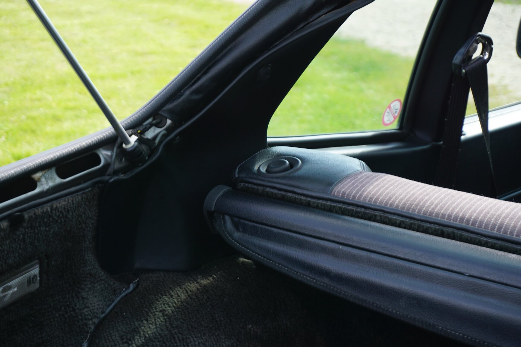 Interior image of 1985 Porsche 944 "NO RESERVE AUCTION"