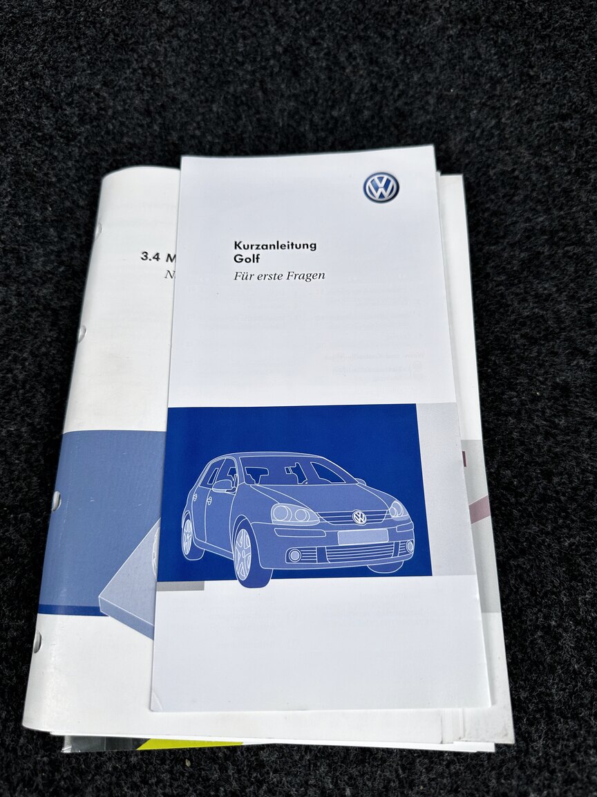 Dokumentation, 2007 Volkswagen Golf R32 (15)