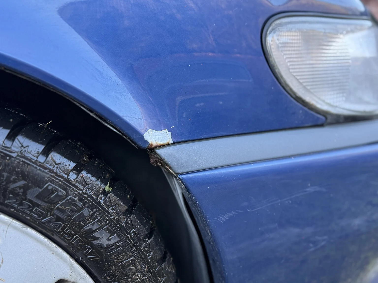 Exterior image of 2001 SAAB 9-3 Aero (34)