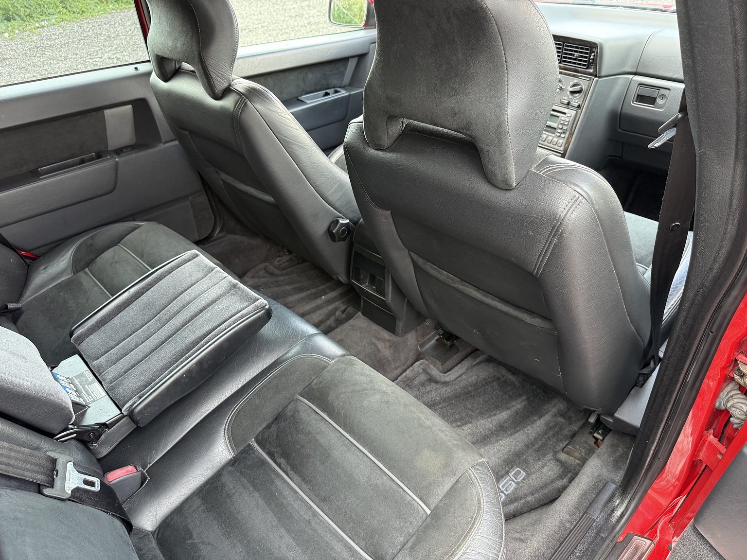 Interior image of 1996 Volvo 850 R "T-Röd"