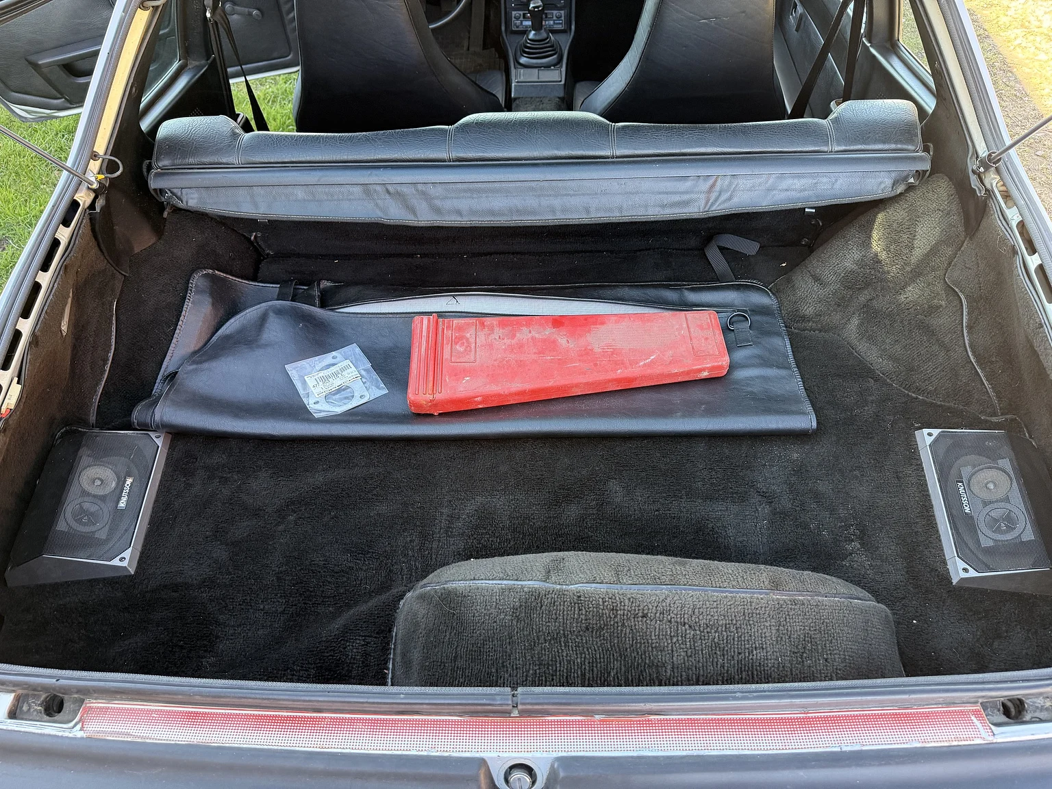 Interior image of 1979 Porsche 924  (53)