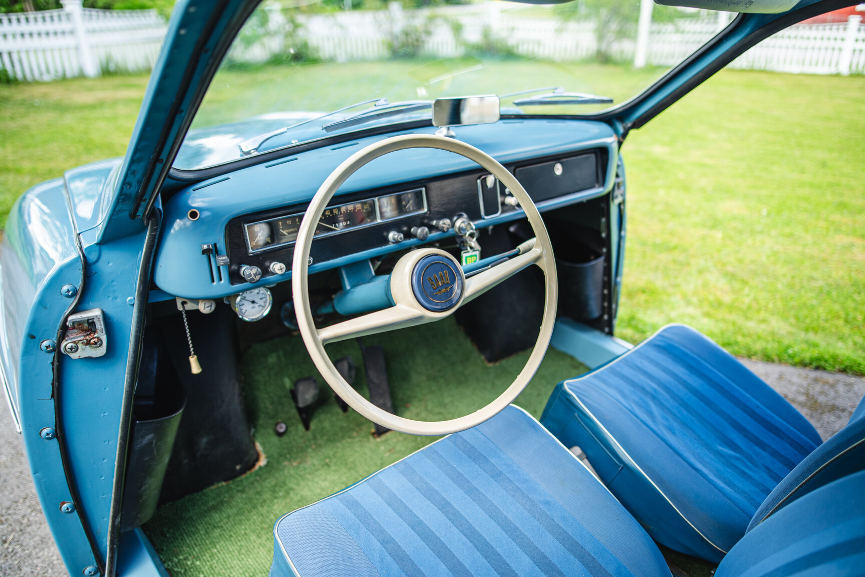 Interior image of 1959 SAAB 93B De Luxe