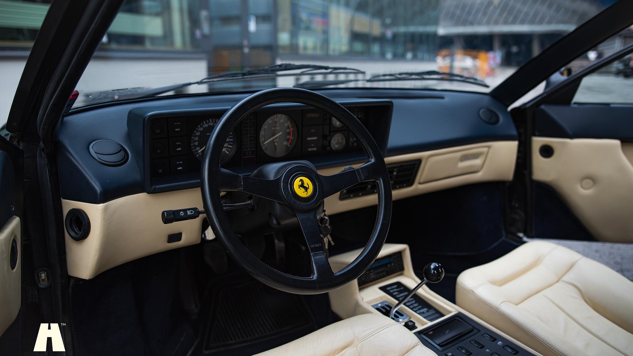 Interior image of 1985 Ferrari Mondial Quattrovalvole Design by Pininfarina (2)
