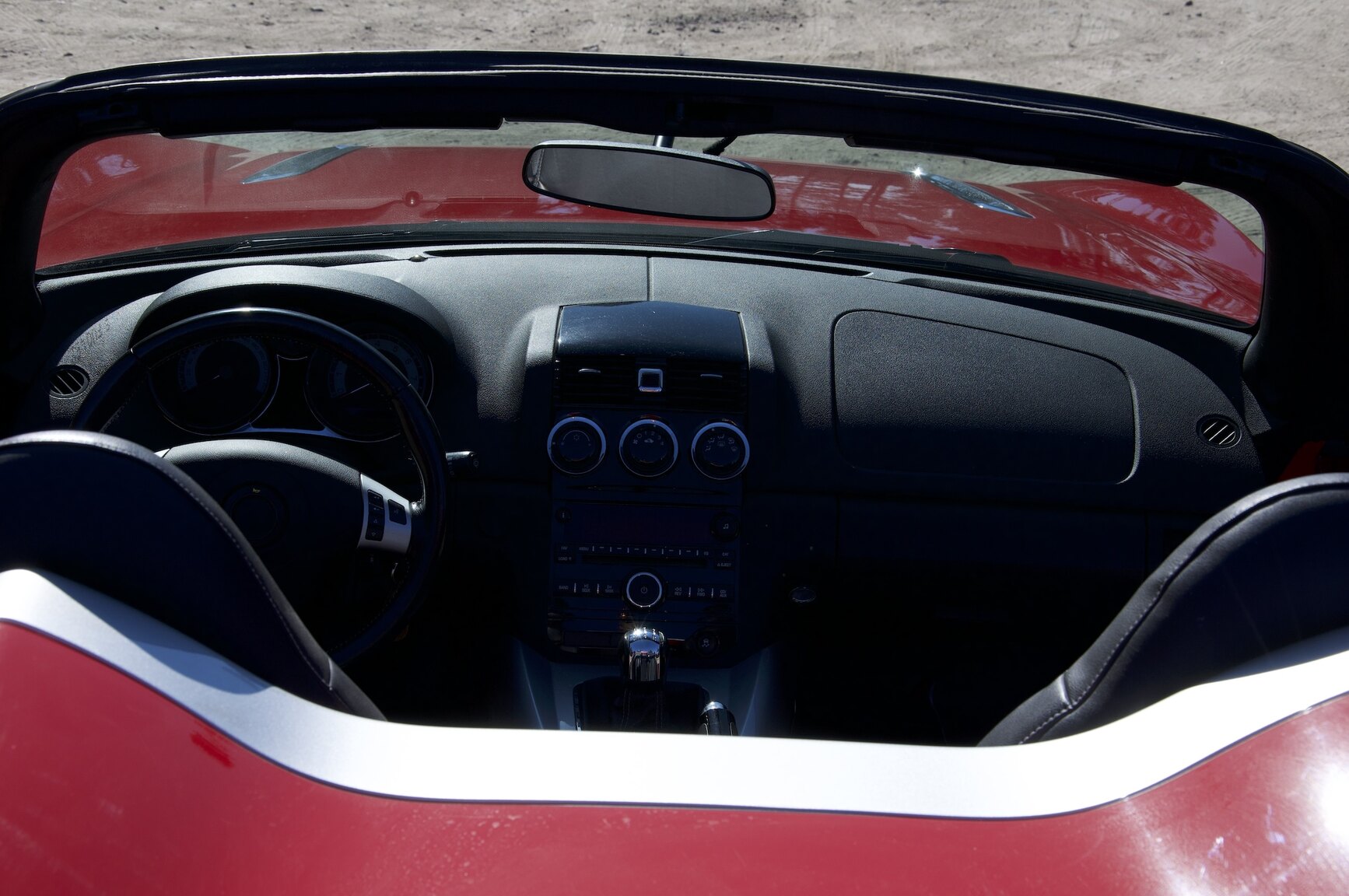 Interior image of 2007 Opel GT 2.0 Turbo
