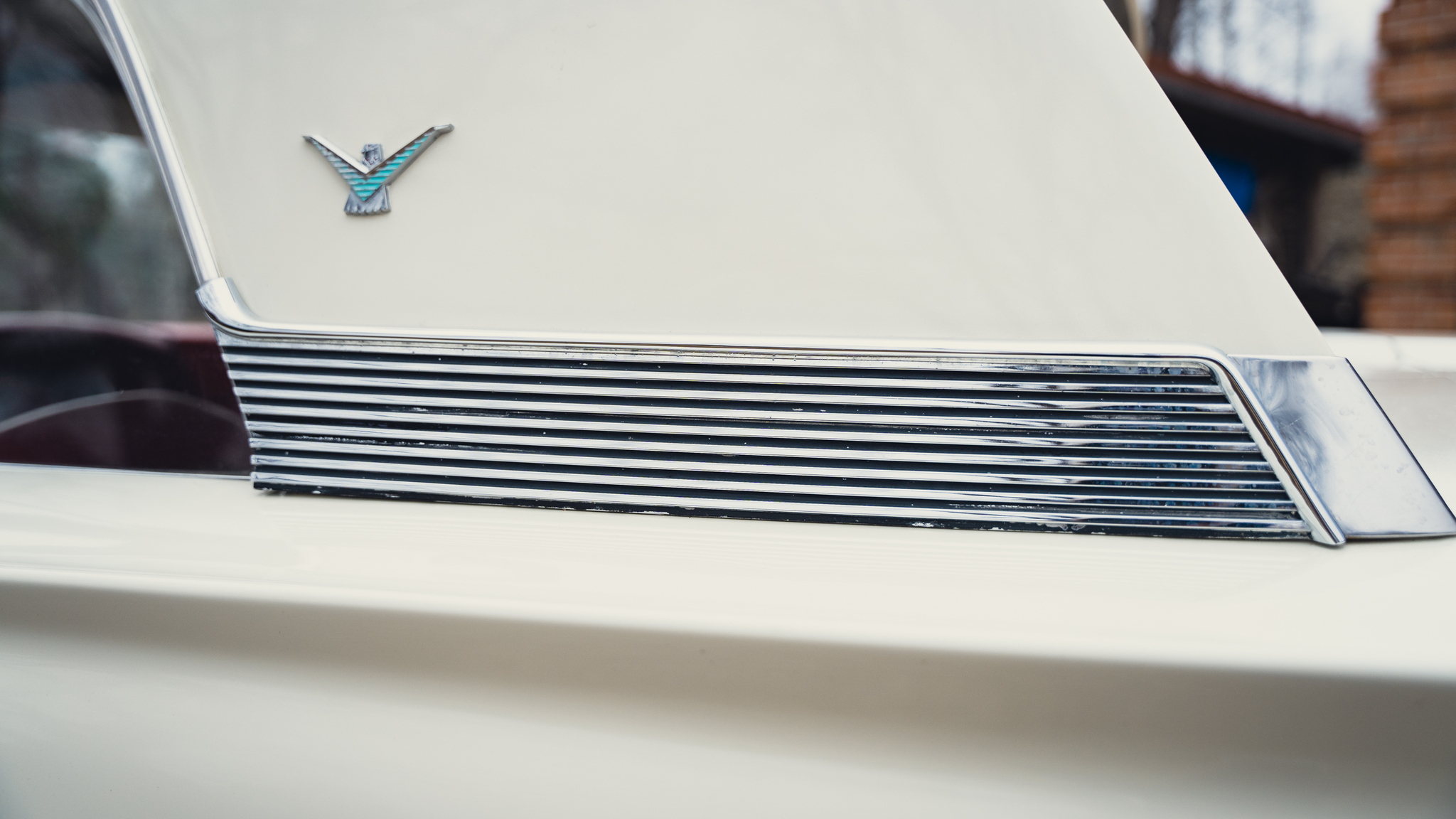 Exteriörbild på 1959 Ford Thunderbird hardtop