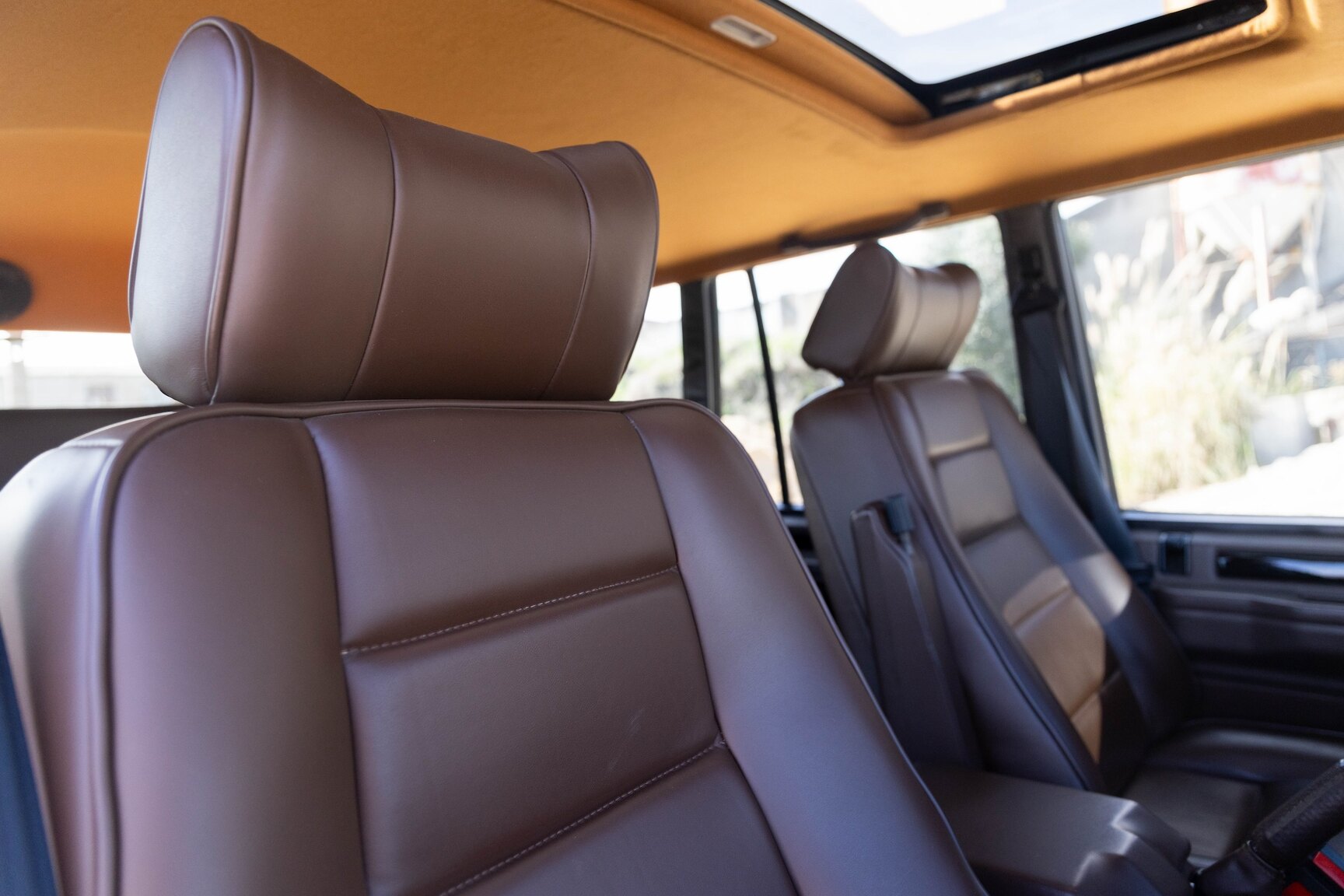 Innenraumfoto von 1991 Range Rover Restomod