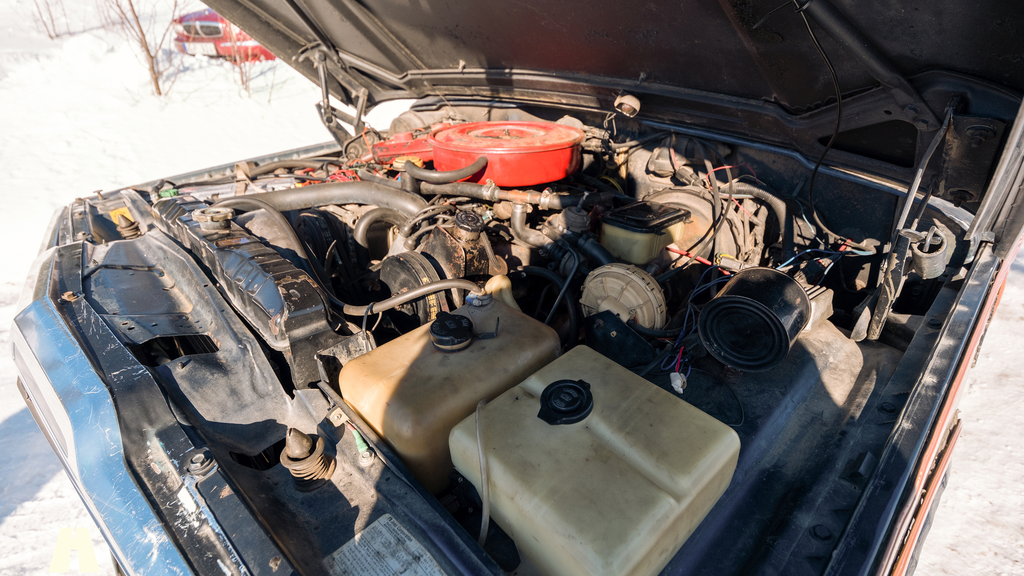 Image of 1988 Jeep Grand Wagoneer 5.9 mechanics