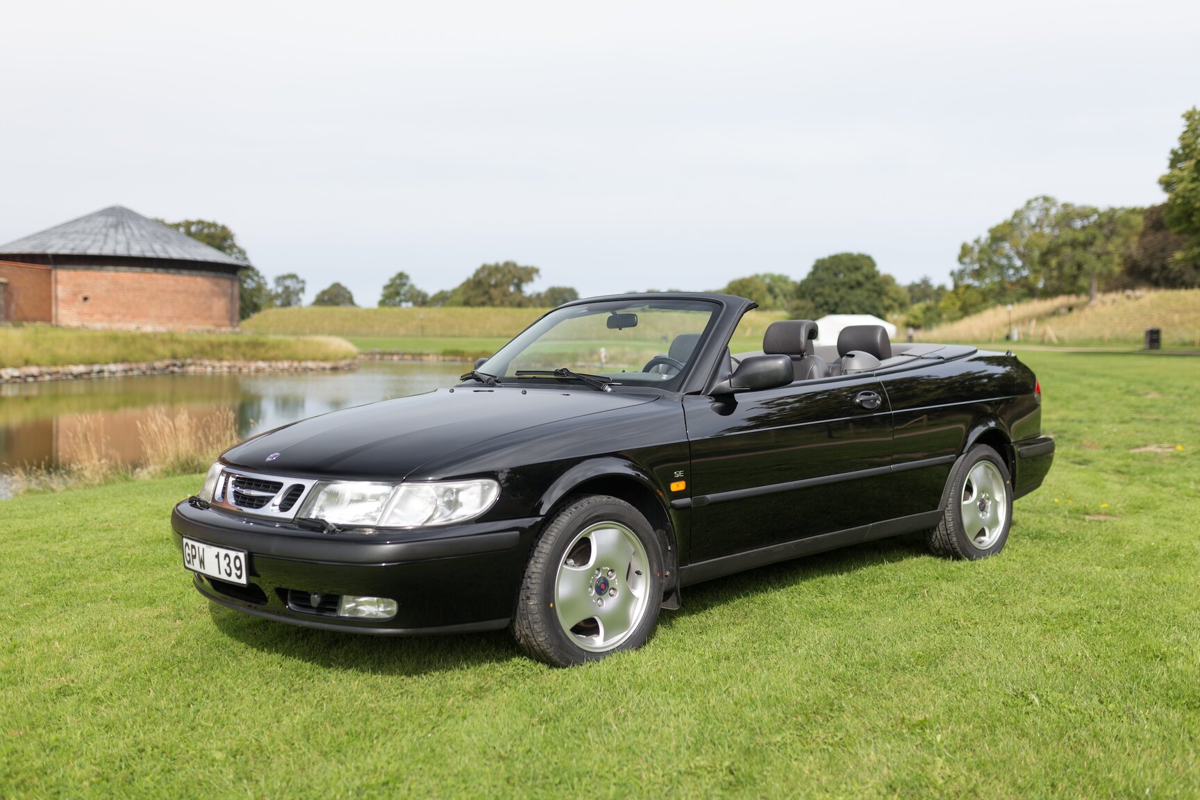 Exteriörbild på 1998 Saab 9-3 SE 2.0T Convertible