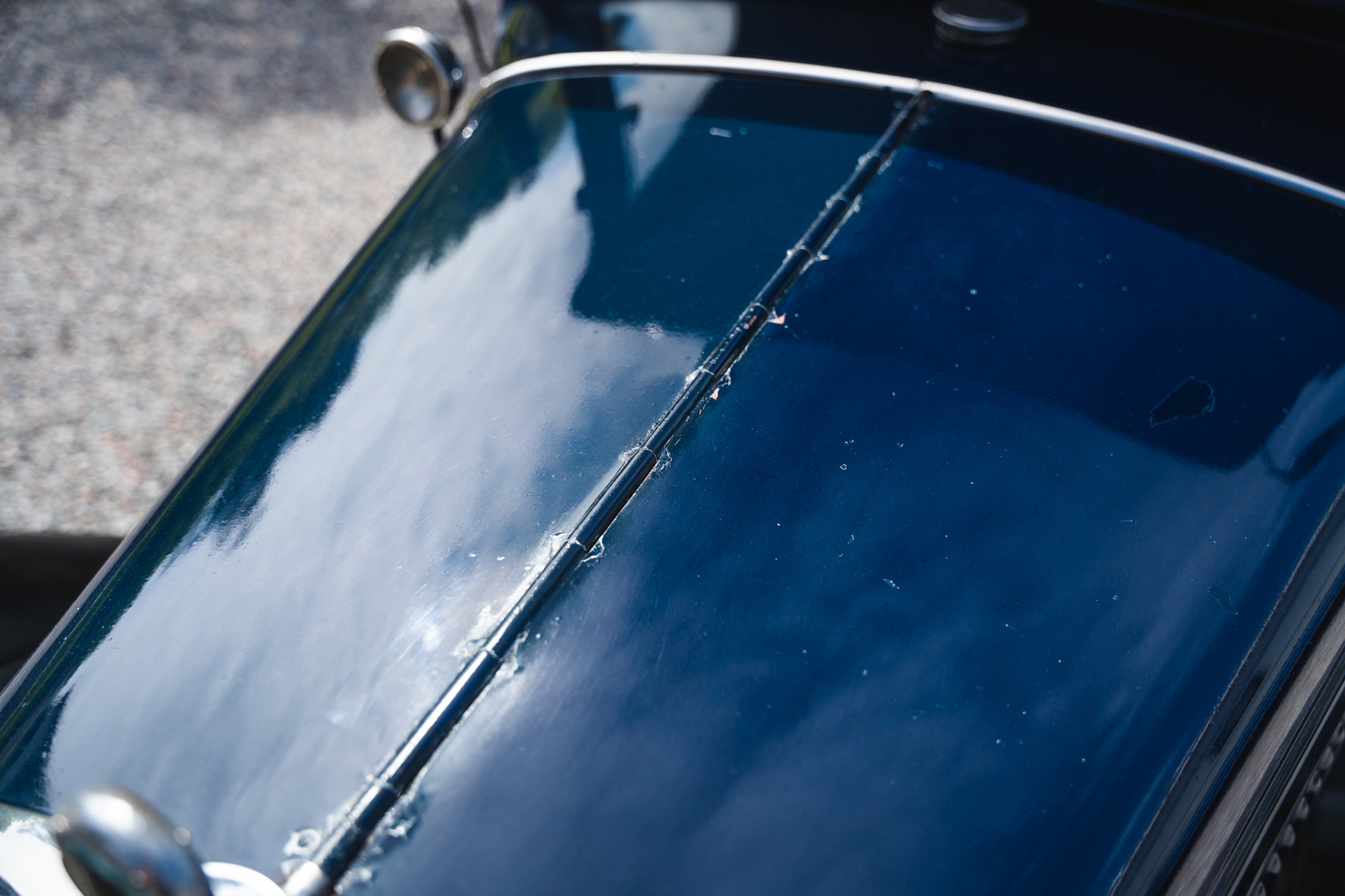 Exterior image of 1931 Ford A Luxe Sedan (60)