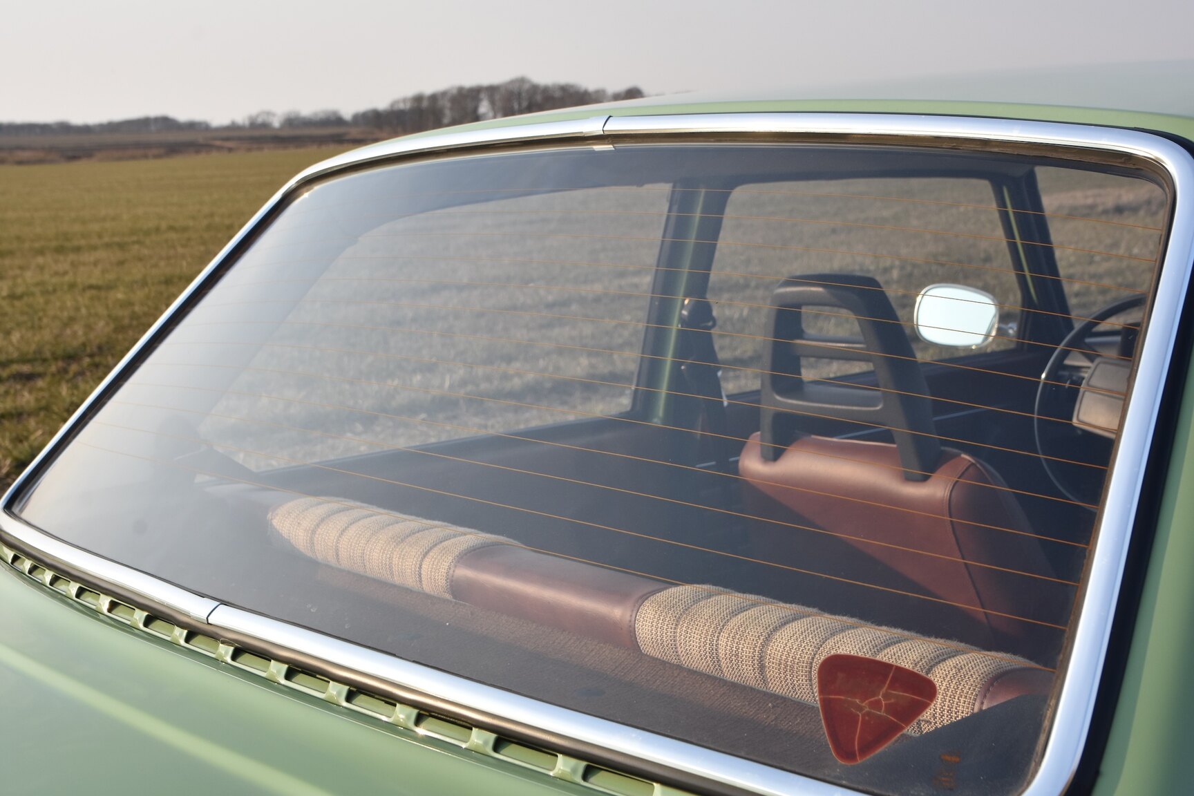 Exterior image of 1975 Volvo 242