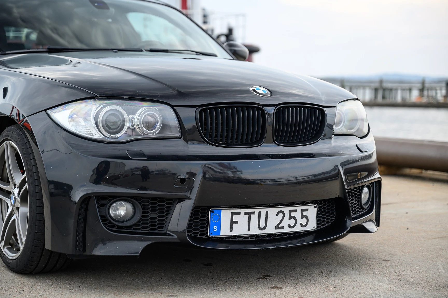 Aussenfoto 2007 2007 BMW 130i M Sport (4)