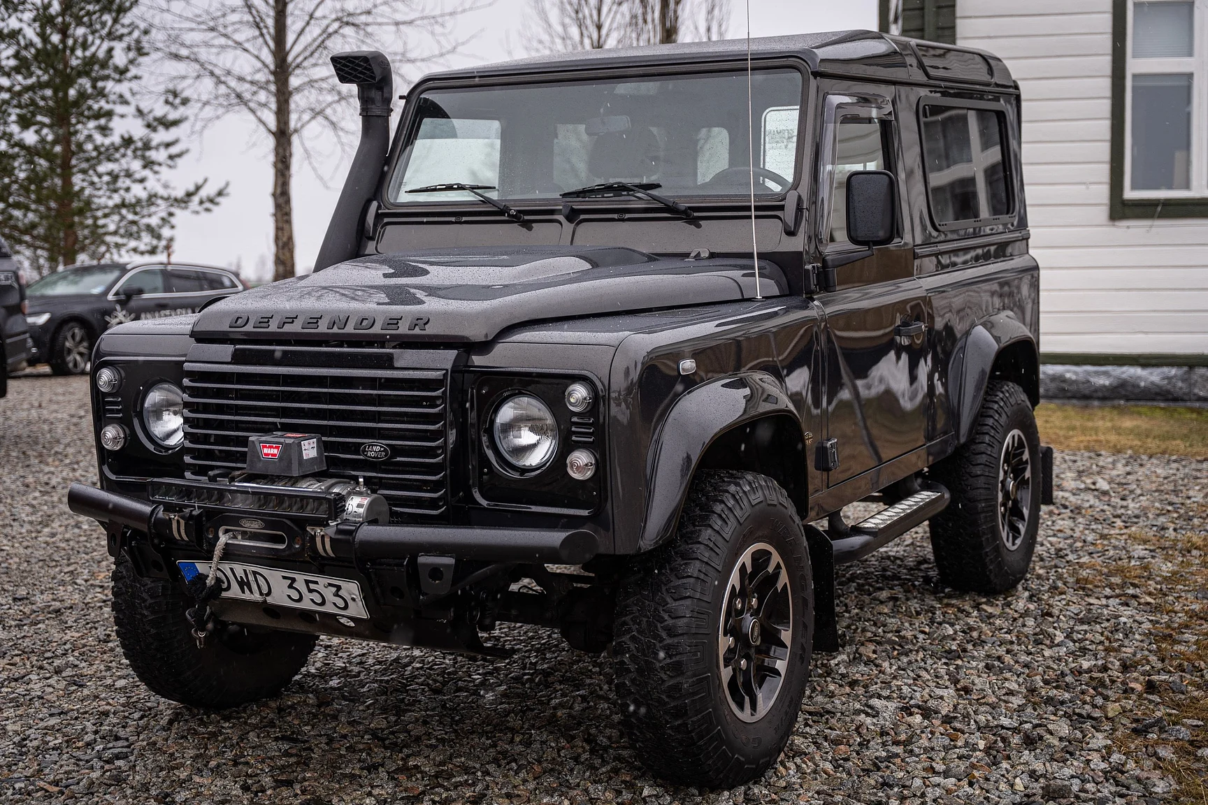 Exteriörbild på 2015 Land Rover Defender 90 Special (7)