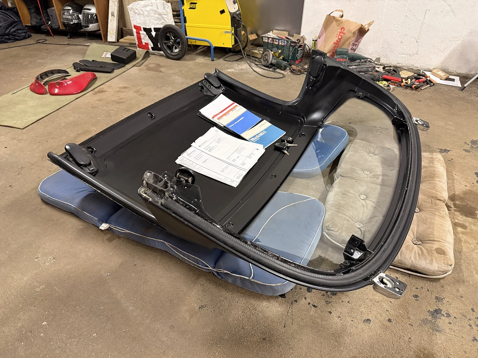Image of 1991 Mazda MX-5 Miata (4) miscellaneous