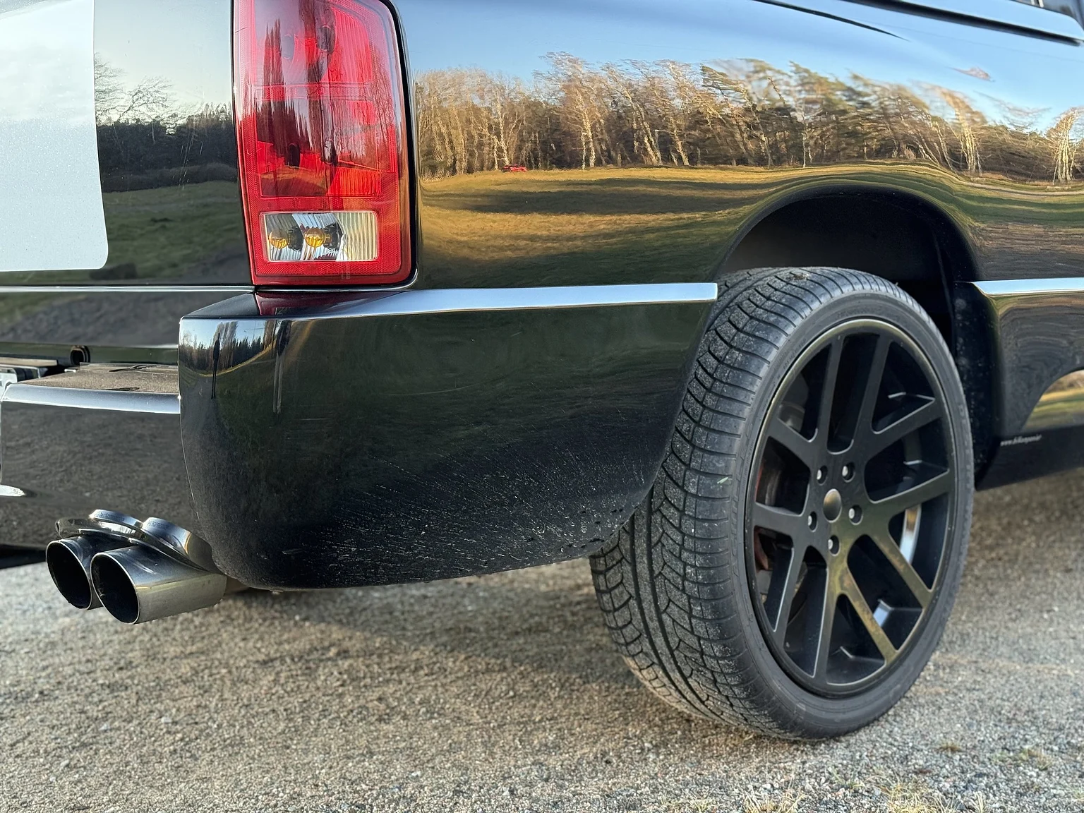 Exterior image of 2004 Dodge Ram SRT-10 (42)