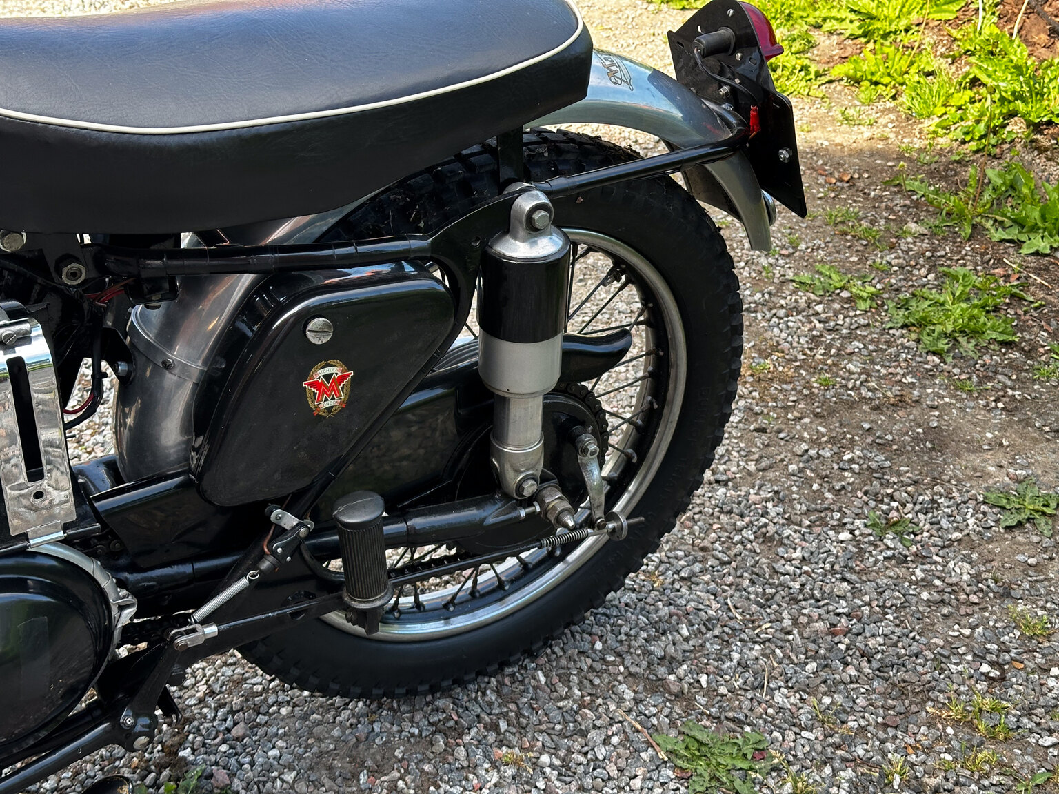 Exteriörbild på 1952 AJS 16MS 350cc Matchless-replica