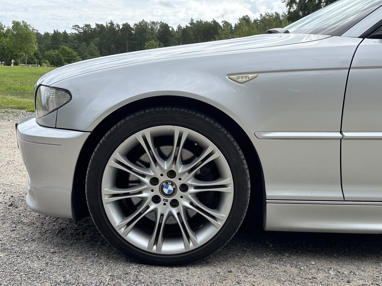 Aussenfoto 2005 BMW 330Ci