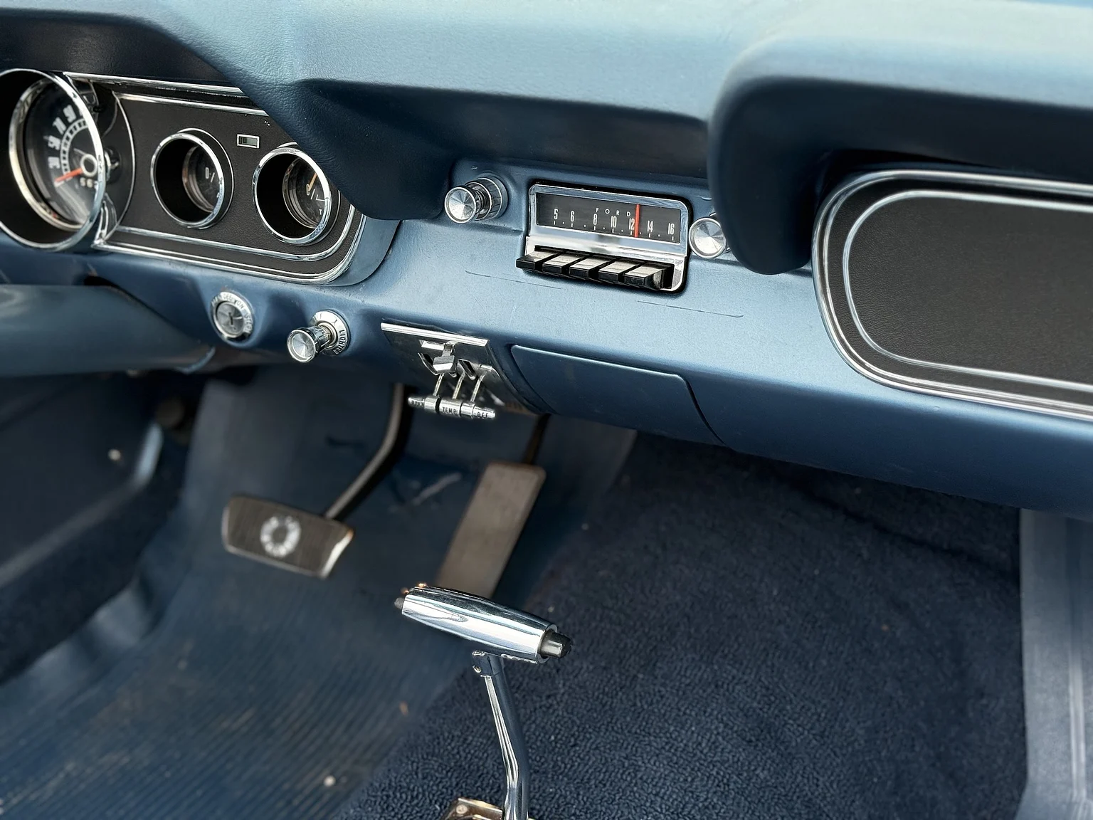 Interiörbild 1966 Ford Mustang Convertible 289 V8 (27)