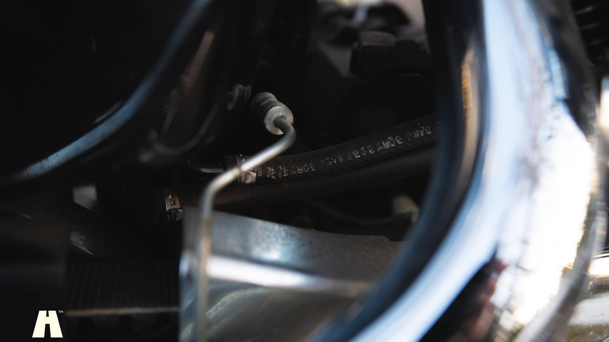 Image of 2003 Harley Davidson Sportster 1200C 100th Anniversary Edition mechanics