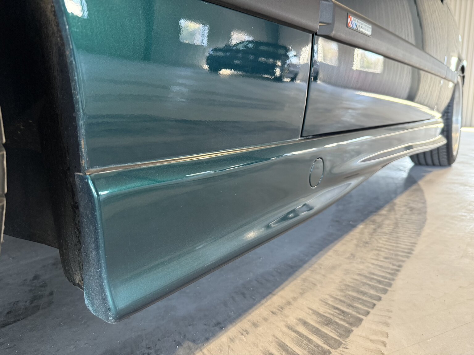 Exteriörbild på 1995 BMW 325i Coupé AVUS Edition "No Reserve Auction"