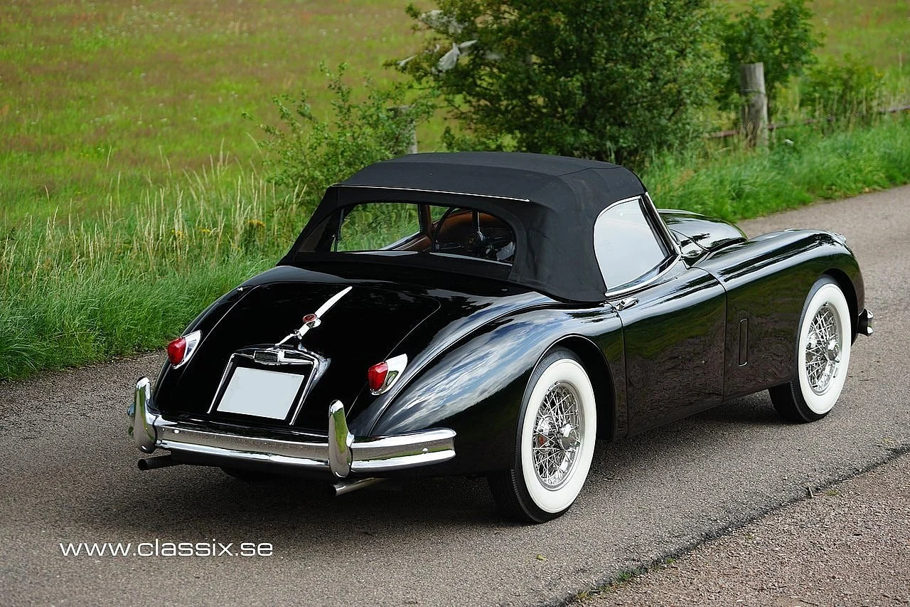 Bild på 1957 Jaguar XK150 (16)