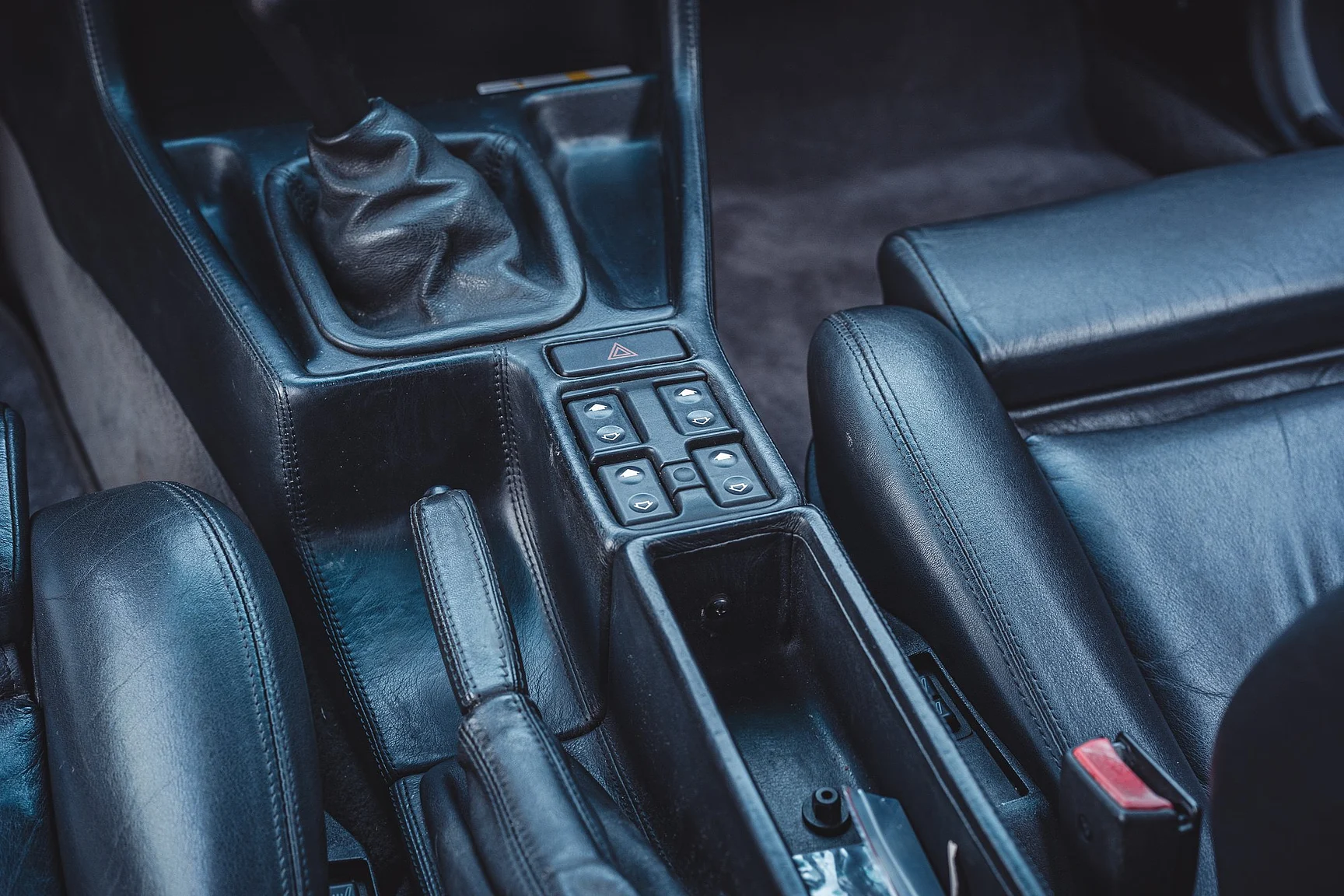 Interiörbild 1992 BMW M5 3.8 (8)