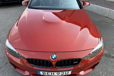 Exterior image of 2018 BMW M4 Competition Convertible F83 Manual