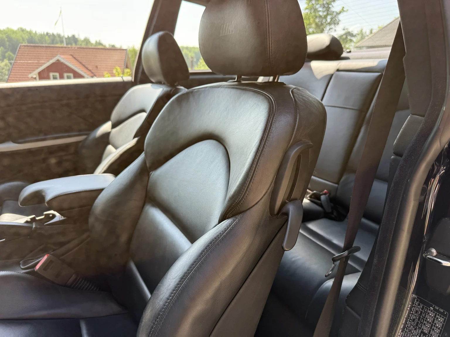 Interior image of 2004 BMW M3 Coupé (15)