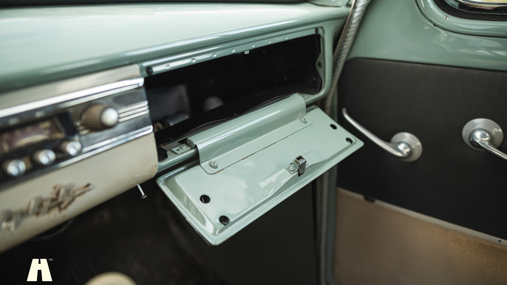 Interior image of 1953 Volvo PV 444E