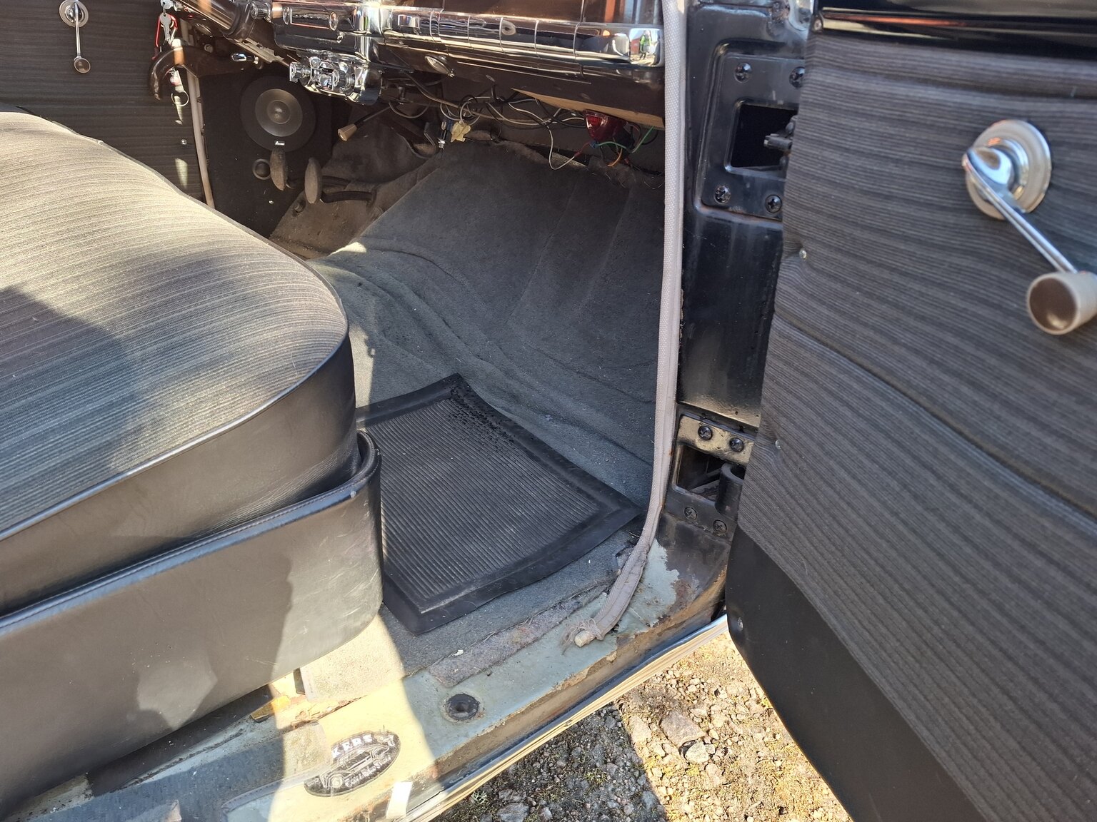 Interiörbild 1949 Dodge Coronet Club Coupé