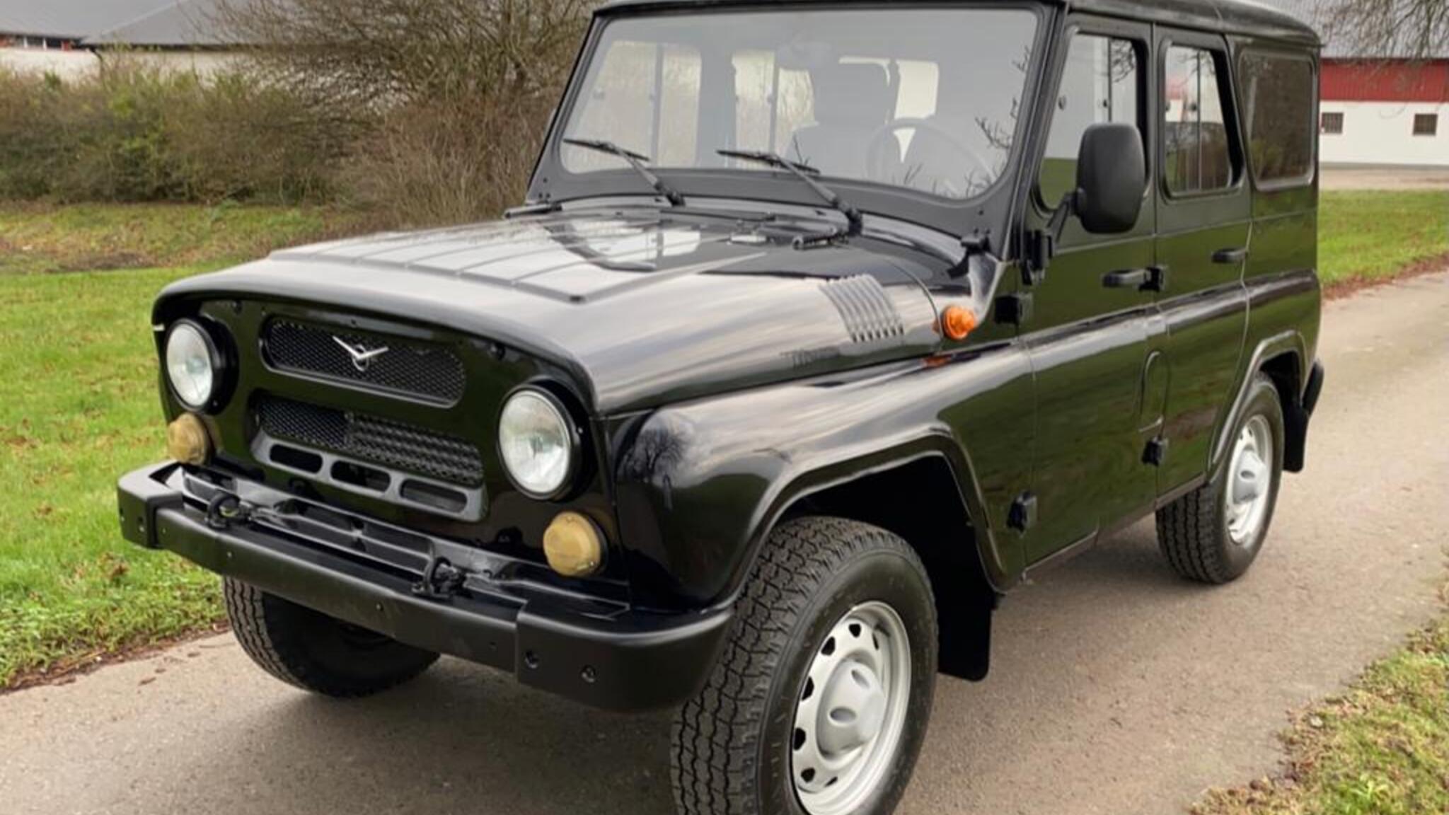 Exterior image of 2017 UAZ Hunter (2)